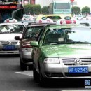 上海绕路并辱骂乘客的哥被罚五年内不得从事出租车行业